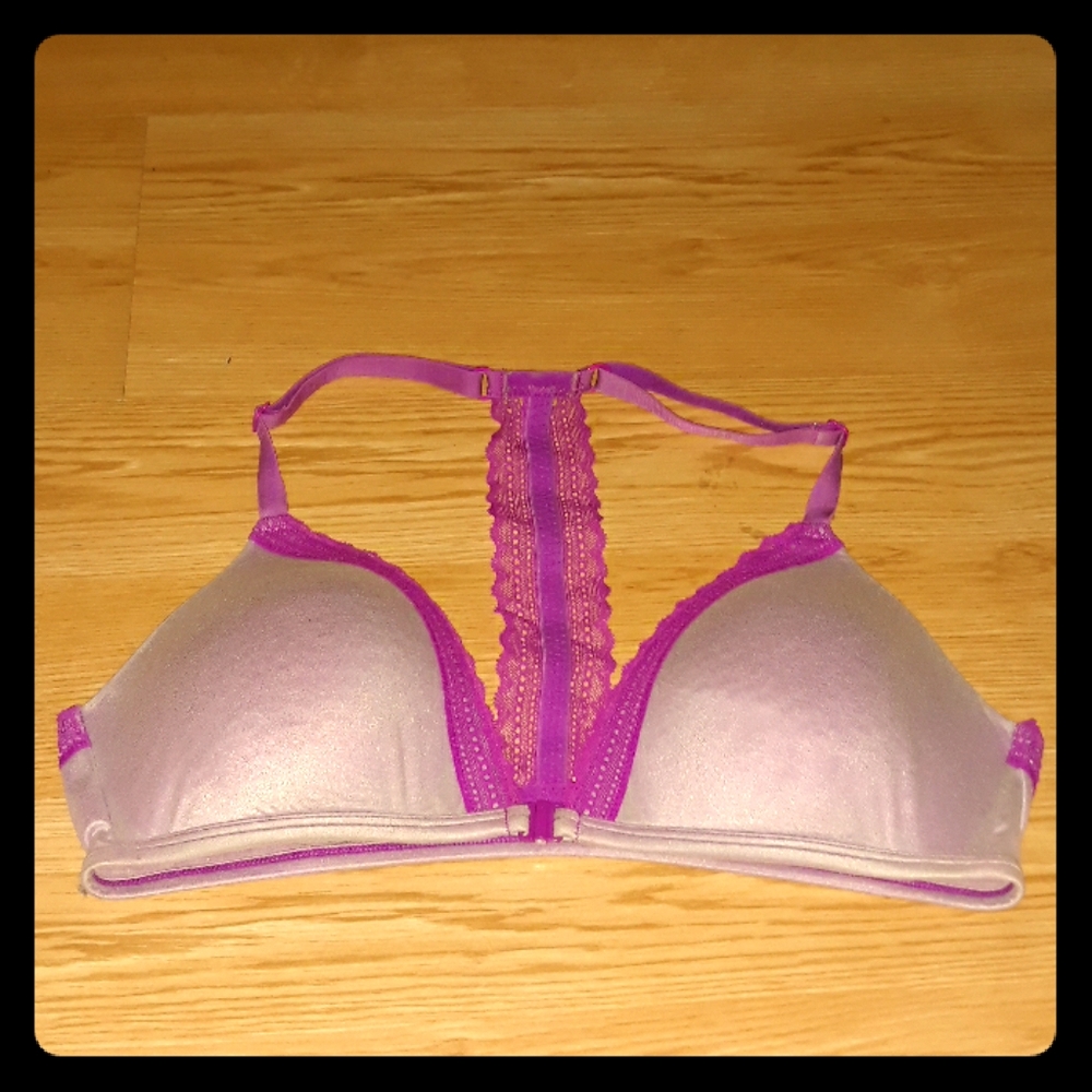 Purple bra with front closure